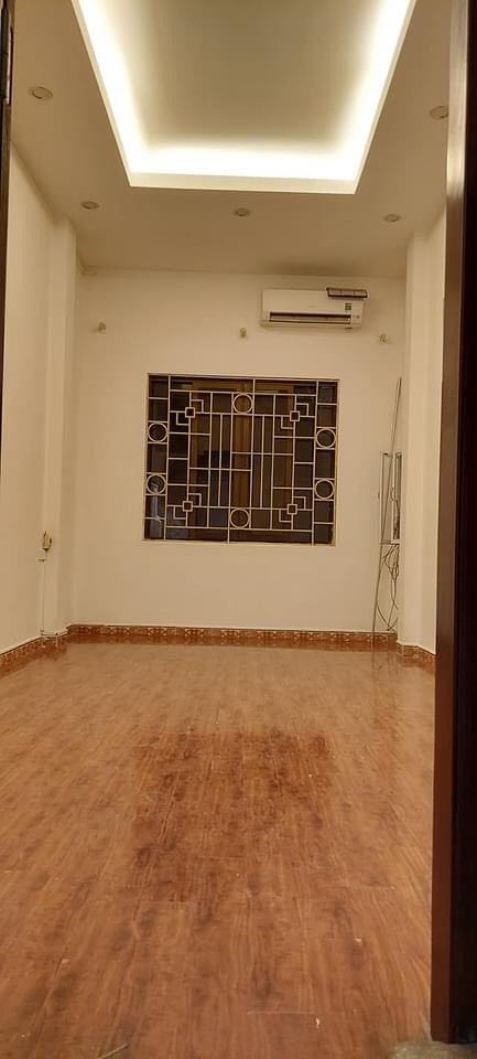 Bán Nhà Lê Thanh Nghị 22/25m2, đúc kiên cố 5 tầng, mt 3m, giá 2.75 tỷ Hai Bà Trưng