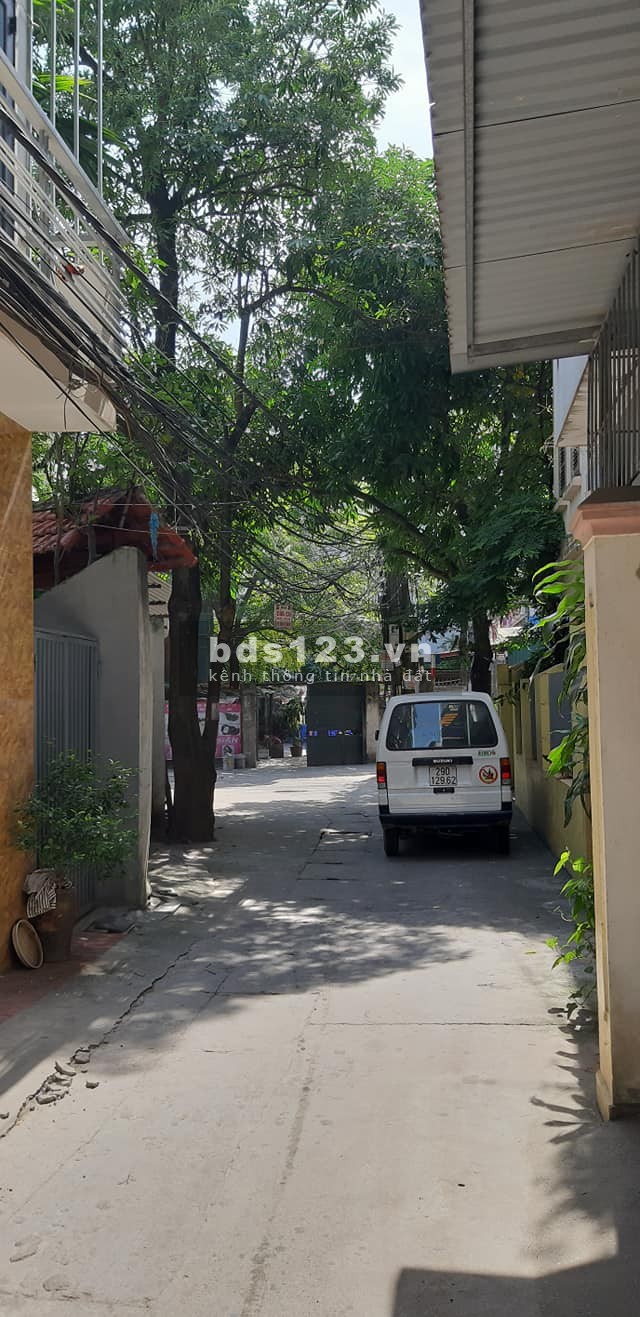 Nhà đep Hoàng liệt, ôtô qua nhà, ngõ rộng thông thoáng, nhỉnh hơn 3 tỷ, dt 30m2 5 tầng