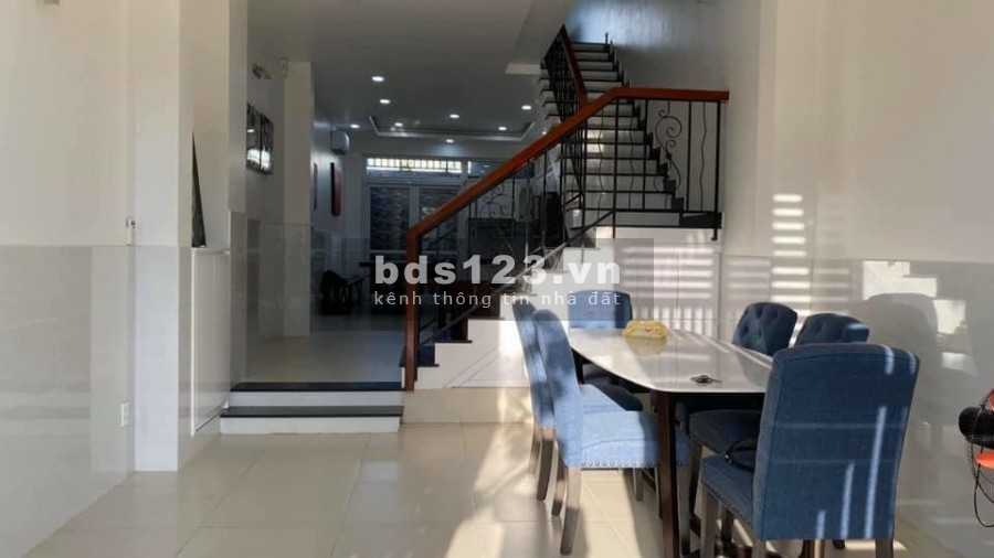 Nhà mặt tiền đường số mới xây khu đô thị An Phú An Khánh Q2.