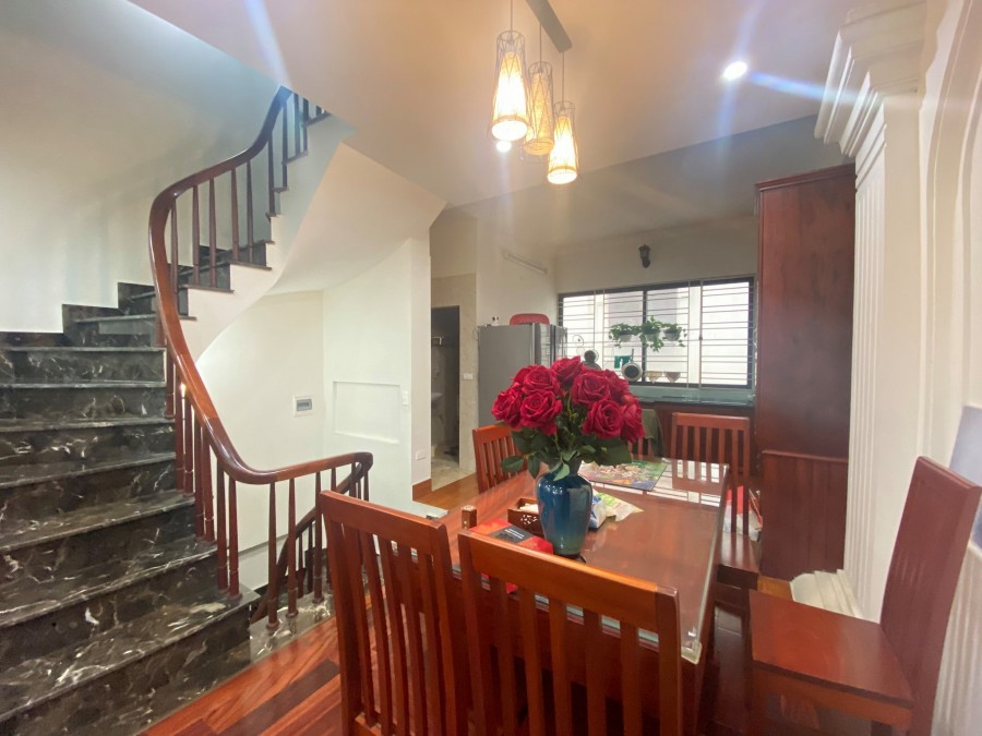 Bán nhà Vạn Phúc, Hà Đông, ô tô, lô góc, kinh doanh diện tích sử dụng 55m x 4T chỉ 5 tỷ 700