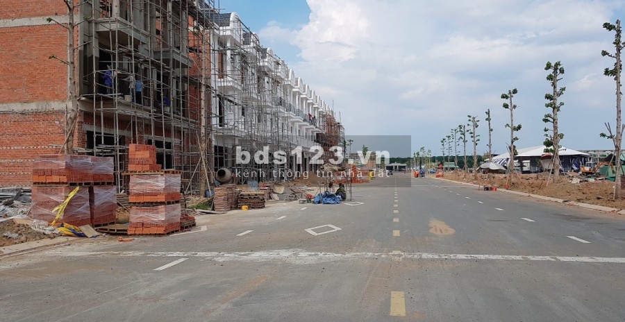 Bán đất nền ngay cửa ngõ sân bay quốc tế Long Thành, sổ sẳn bàn giao ngay