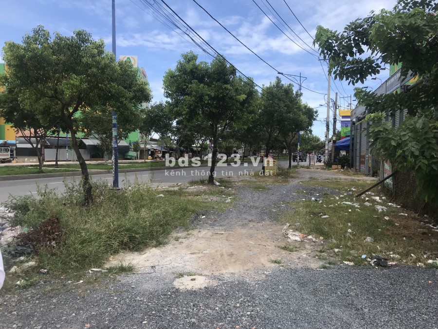 Bán Lô đất 250m2 giá 875 Triệu đồng - Farm Nghĩ Dưỡng View Sông Cái Nha Trang