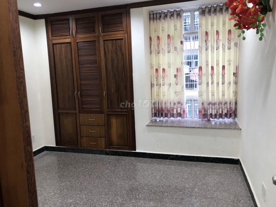 Chính chủ cần Bán căn hộ chung cư cao cấp Hoàng Anh Gia Lai. trung tâm Tp.Buôn Ma Thuột