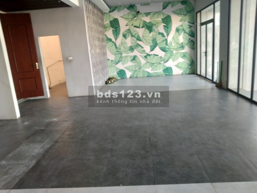 Cho thuê mặt bằng kinh doanh mặt phố Lê Trọng Tấn dt 75m2, mặt tiền 11m phù hợp mọi loại hình