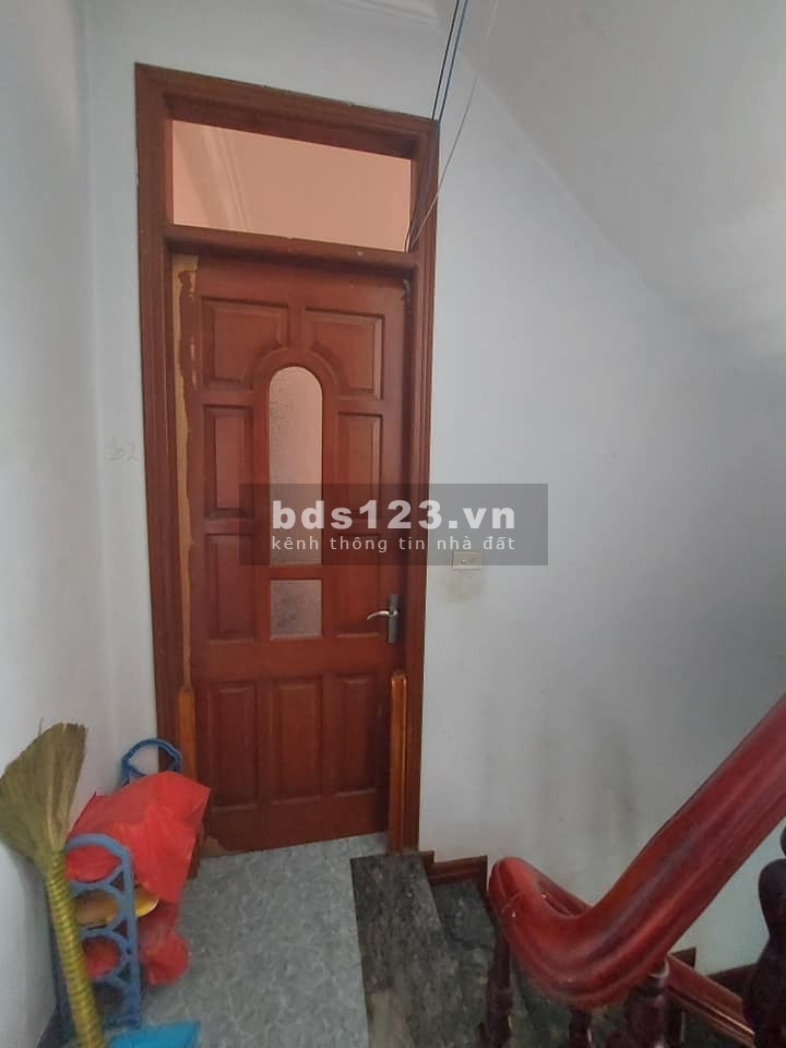 Bán nhà nguyên căn ở Trần Quốc Vượng, đúc 5 tầng kiên cố, giá 3.x tỷ, liên hệ 0398 23 8688