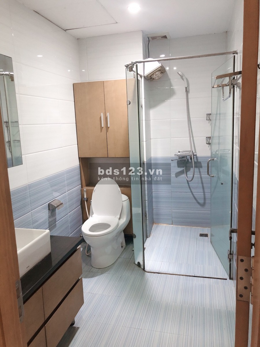 Bán căn góc 162m2 tại CT2a Nghĩa Đô, giá bán 4.7 tỷ, thương lượng chính chủ