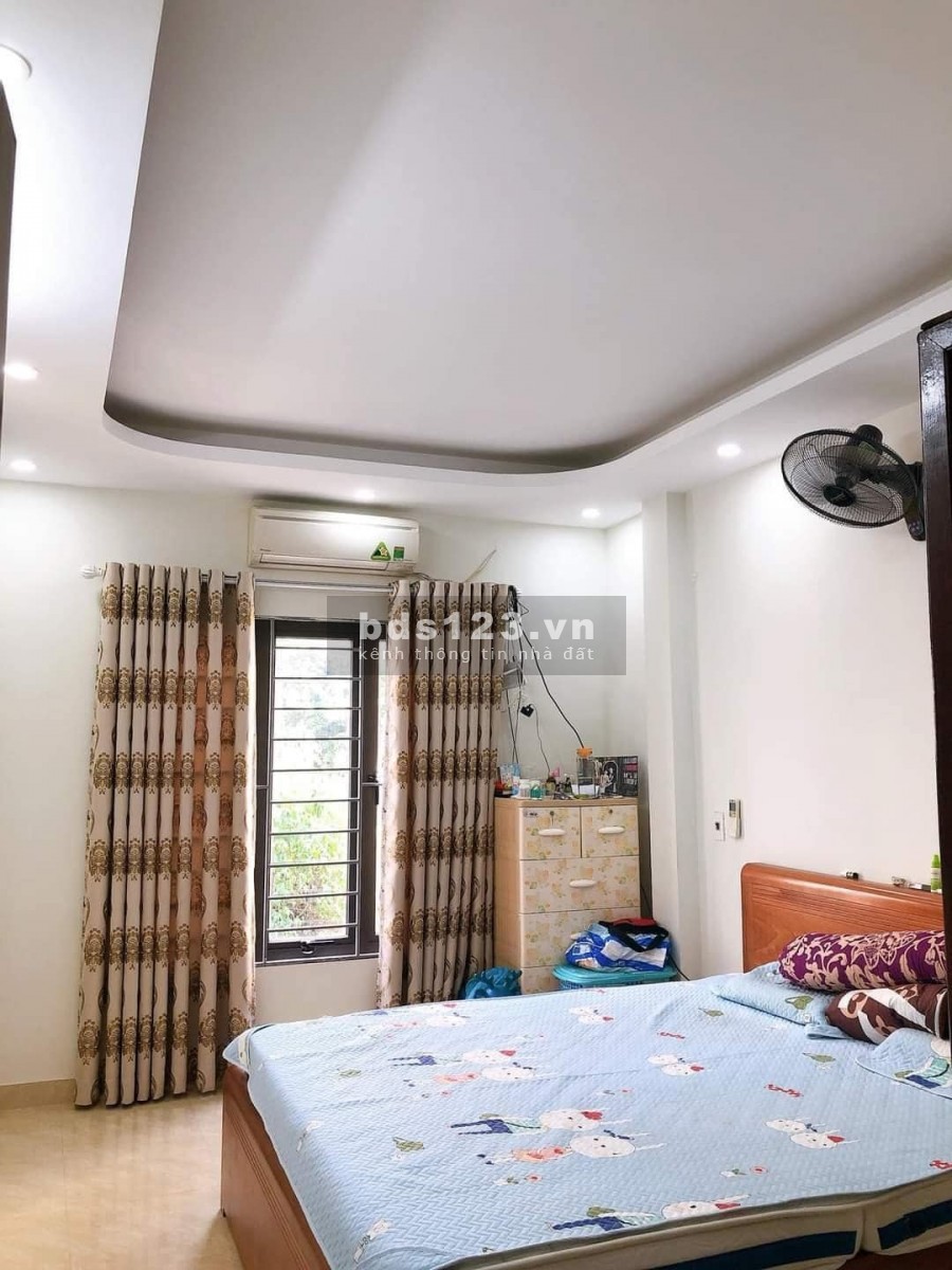 Bán Nhà Phùng Khoang 51m x 4T, Kinh Doanh Sầm Uất, Ô tô đỗ ngày đêm giá 6 tỷ 5: Lh 0902083139