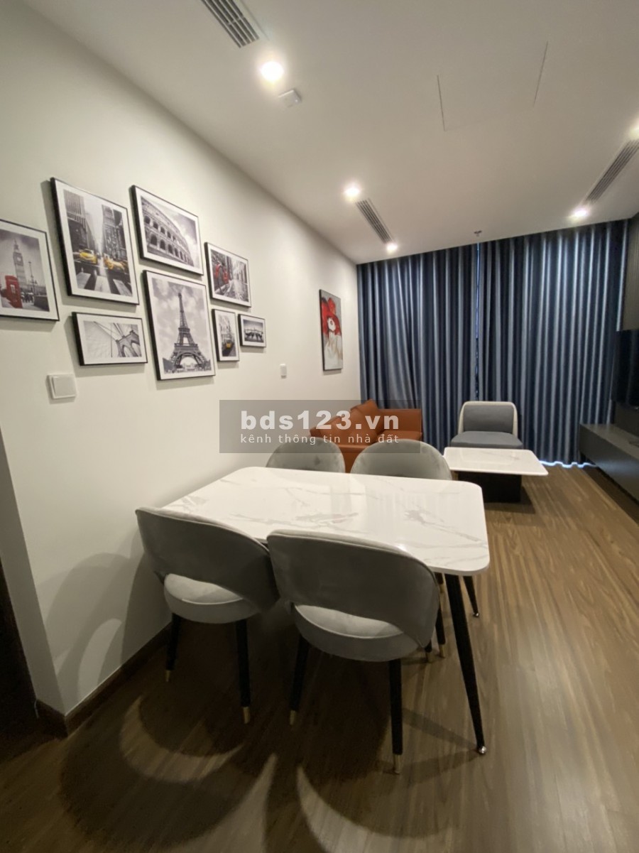 Cho thuê căn hộ tại A14 Nguyễn Chánh, Cầu Giấy, diện tích 60m2, giá 9,5 triệu/ tháng