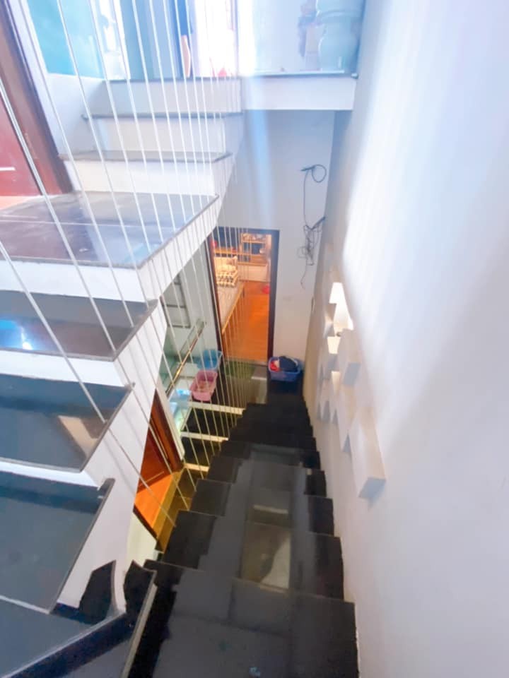 Bán nhà Thanh Lãm, Hà Đông, 42m2, 3T, ô tô đỗ cửa, kinh doanh, giá chỉ 3,3 tỷ.