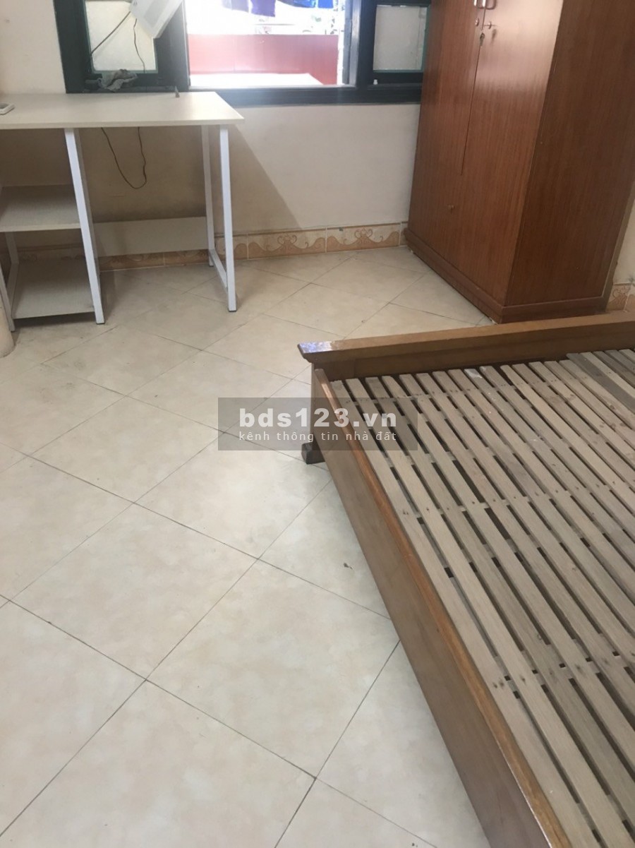 Bán nhà gần Học viện Tài Chính Lê Văn Hiến- Bắc Từ Liêm, dt 43.2m2, giá 5.4 tỷ