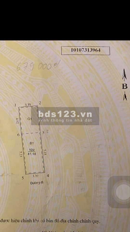 Bán nhà nguyên căn đẹp phố 8/3 xây 4 tầng, kinh doanh mọi mặt hàng, cầu thang giữa