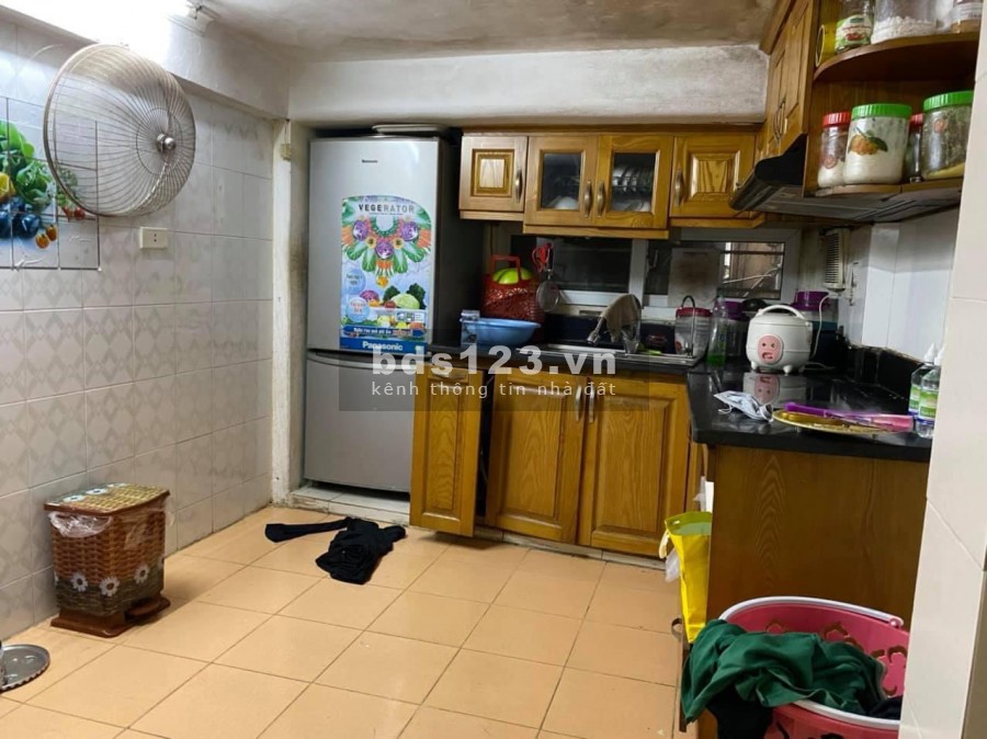 Chủ bán nhà ở Hàng Đường, giá nhỉnh 3 tỷ, hộ khẩu phố. Cổ, bao đẹp vào ở ngay