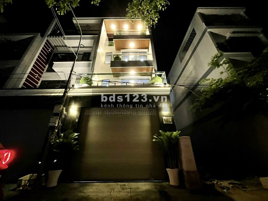 Bán nhà nguyên căn chính chủ còn mới kết cấu 1 trệt 3 lầu 80m2 Huỳnh Tấn phát