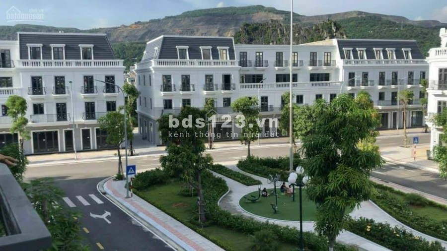Nhượng lô shophouse siêu VIP tại Platin Center Cẩm Phả, sổ đỏ chính chủ
