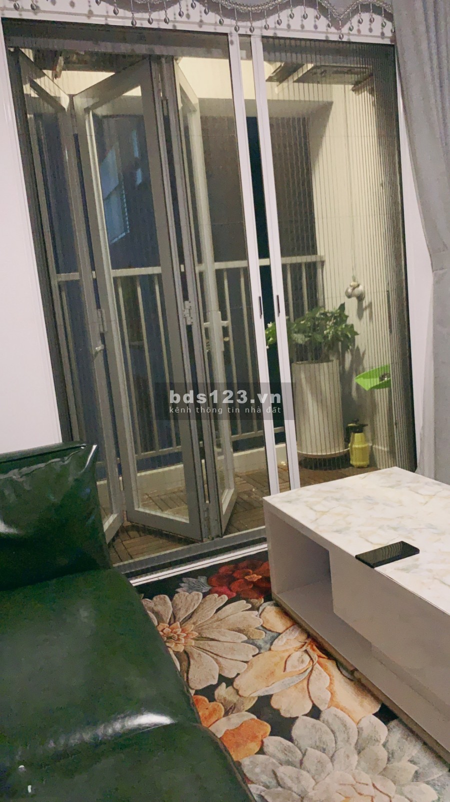 Bán căn hộ 65m2 có sổ hồng, có nội thất, giá chỉ 2,2 tỷ, hỗ trợ ngân hàng 1,8 tỷ