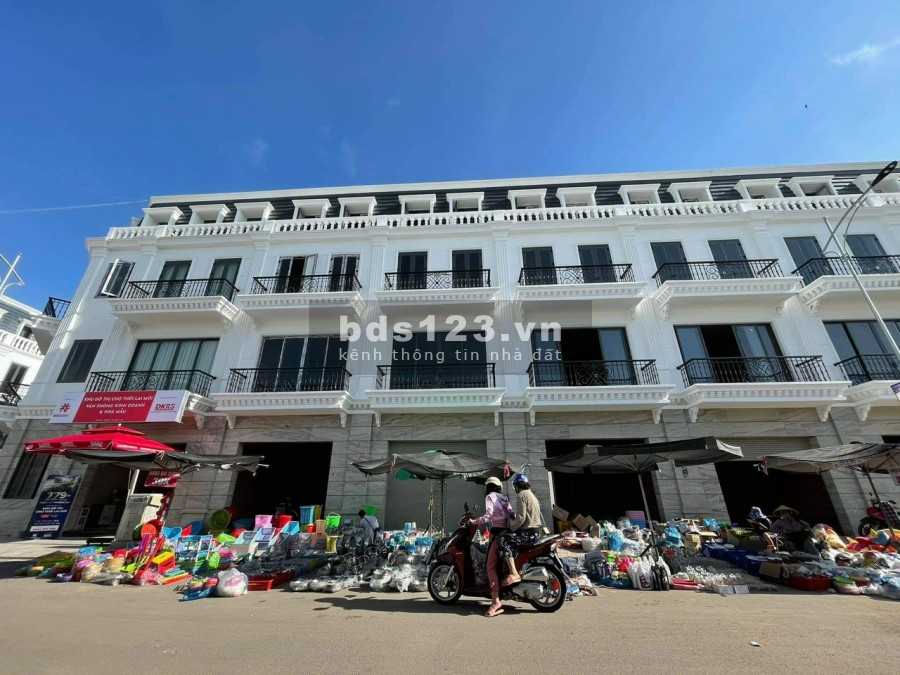 Bán nhà nguyên căn sở hữu ngay nhà phố Thới Lai, giá chỉ từ 2.6 tỷ