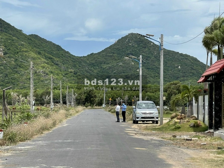 Cần bán gấp đất mặt tiền thỏ cư thị xã Phú Mỹ gần khu du lịch núi Dinh, giá 7.8 triệum2