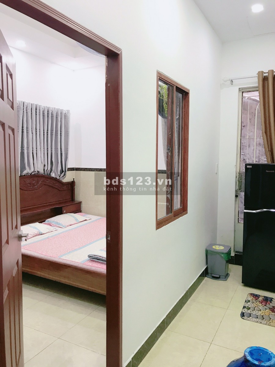 Nhà ngay gần chợ Lái Thiêu cần bán giá rẻ 1.58 tỷ, hướng Đông Nam