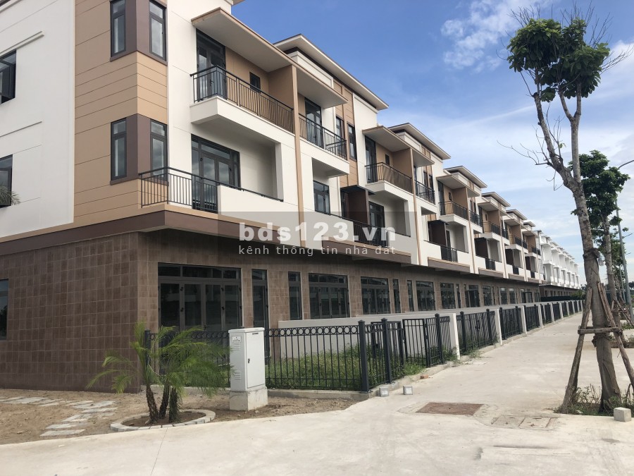 Chỉ 6.3 tỷ sở hữu ngay căn góc mặt đường 26m cuối cùng trong dự án, sở hữu lâu dài riêng từng nền