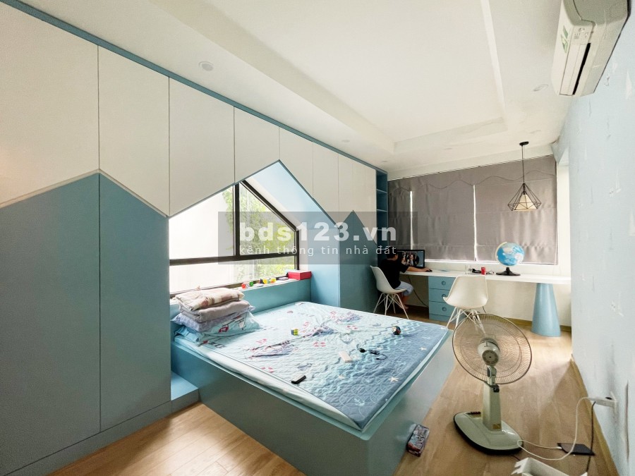 Siêu Phẩm Biệt Thự Độc Bản 180m2 KĐT Việt Hưng. Hướng mát Thiết kế hiện đại NT cao cấp