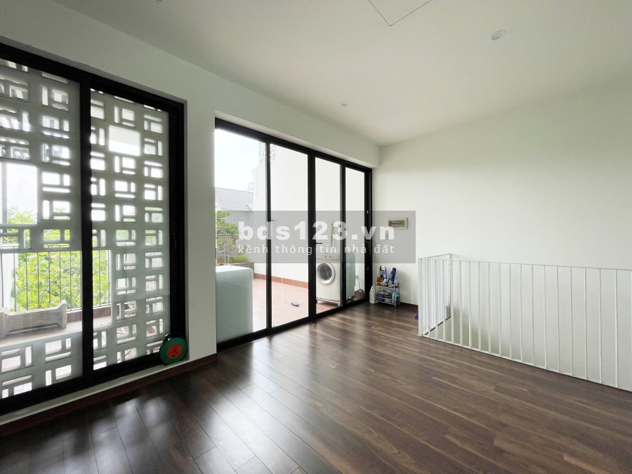 Siêu Phẩm Biệt Thự Độc Bản 180m2 KĐT Việt Hưng. Hướng mát Thiết kế hiện đại NT cao cấp