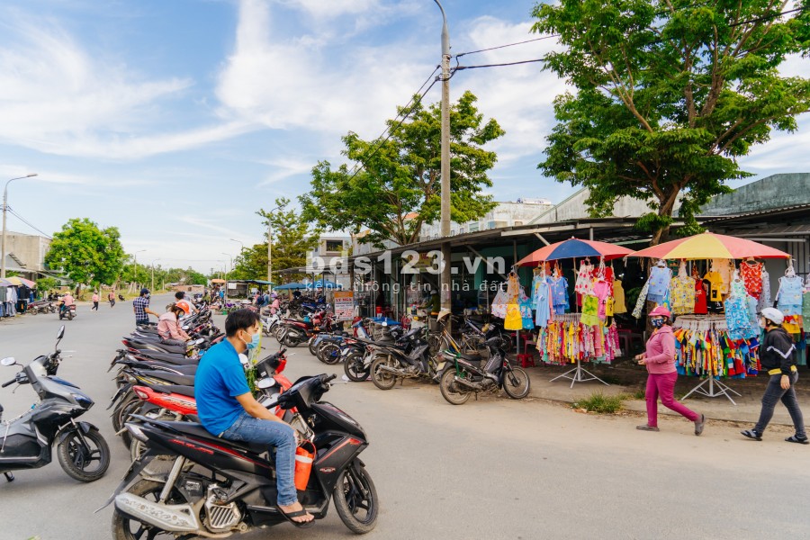 Vỡ nợ, bán gấp lô đất khu phố chợ Điện Nam Trung, giá rẻ hơn thị trường 200Tr