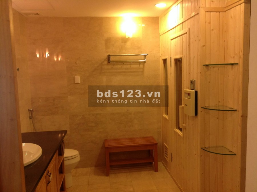 Bán penthouse dt 279m2, 4 ngủ tại P2 Ciputra Hà Nội, full nội thất. LH 0973781843 Ánh.