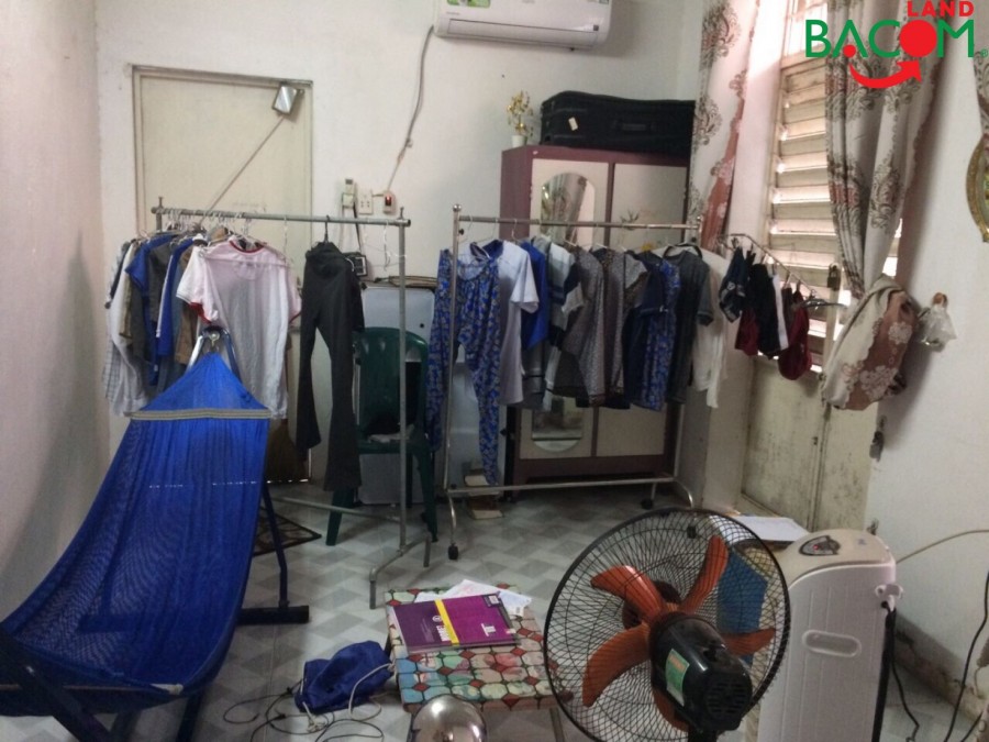 Bán nhà 1T1L gần giáo xứ bình hải P.tân tiến cách đường Nguyễn Ái Quốc chỉ 30m giá 1ty2