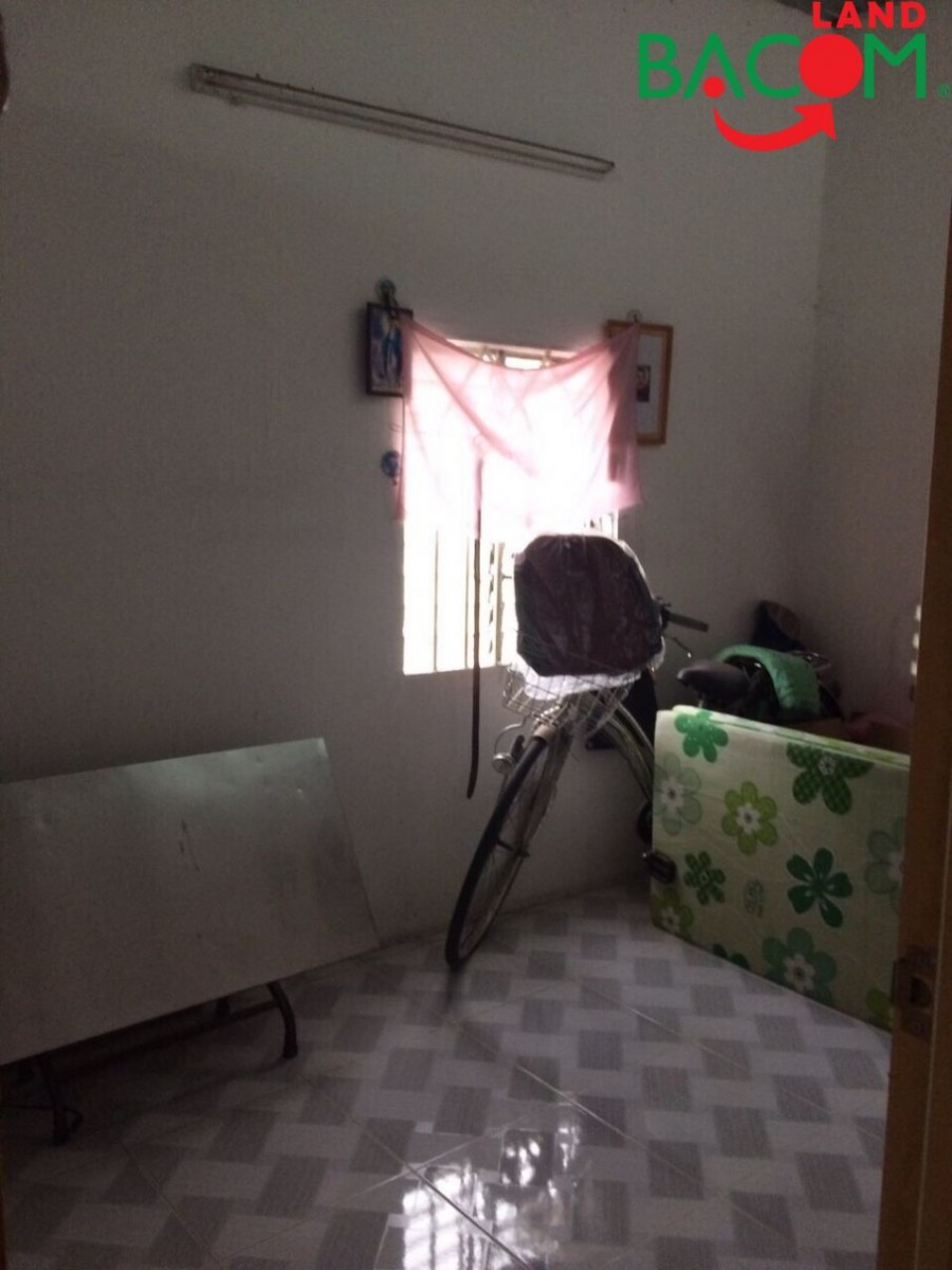 Bán nhà 1T1L gần giáo xứ bình hải P.tân tiến cách đường Nguyễn Ái Quốc chỉ 30m giá 1ty2