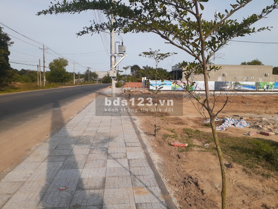 Đầu tư đất nền Bình Phước chỉ cần 200tr sỡ hữu ngay 100m2 đường nhựa 15m ( Bank hỗ trợ 50%)