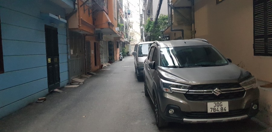 Bán nhà 115m2 rộng 6.5m ô to tránh phân lô 381 Nguyên Khang Yên Hòa Cầu Giấy.