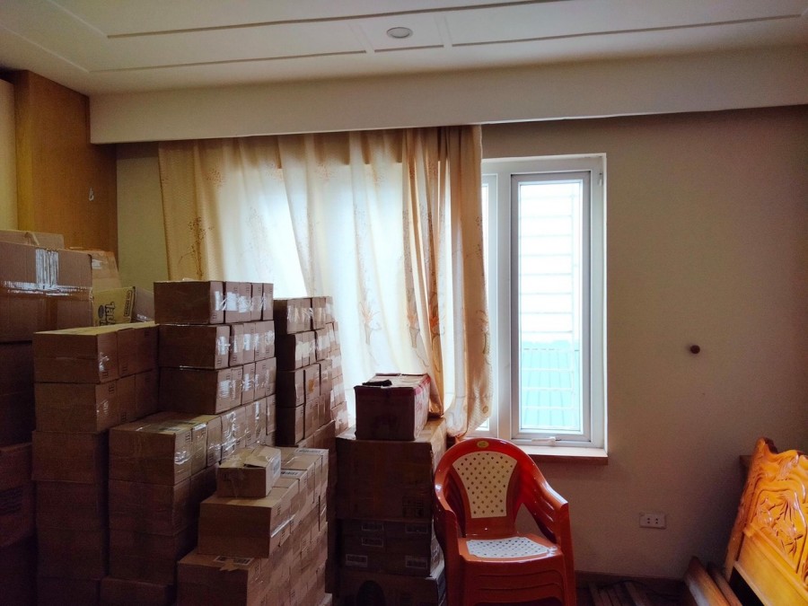 Nhà Ngọc Thuỵ Long Biên 35mx4t mt4.2m, ô tô đỗ cách nhà 2m, 3PN, ở luôn, nhỉnh 3 tỷ.