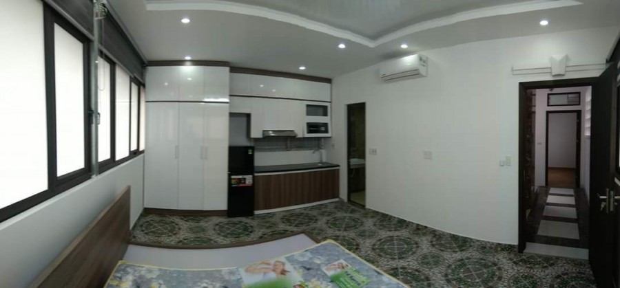 Bán tòa CCMN Ngã Tư Sở, 7 tầng tthang máy, doanh thu gần 1 tỷ/năm, giá nhỉnh 10 tỷ