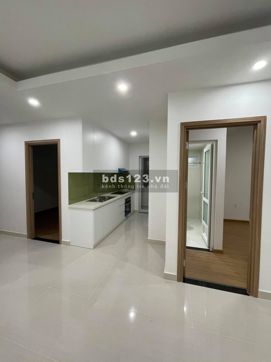 Bán căn hộ Lavita Charm 3 pn, 2 vs, dtsd 65m2 giá bán 2.95 tỷ, vào ở được ngay