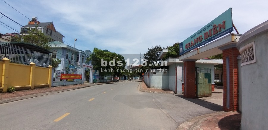 Bán đất chính chủ Tình Quang, Giang Biên, Lô góc 40m2, 2 Mặt thoáng, 1.2 tỷ, 0988312321
