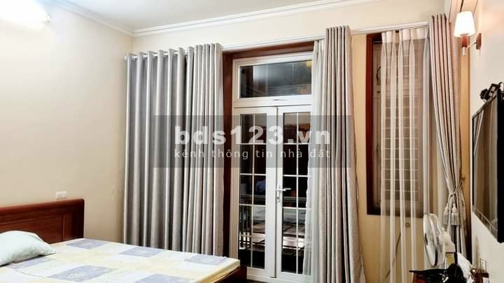 Bán nhà mặt phố Vũ Trọng Phụng diện tích 75m2 5 tầng mt 5.5m giá chỉ 20 tỷ