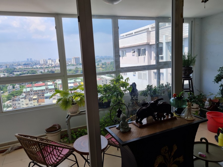 Cần bán gấp Penthouse cao cấp, 186m2, view sông Sài Gòn, Giá Cực Sốc