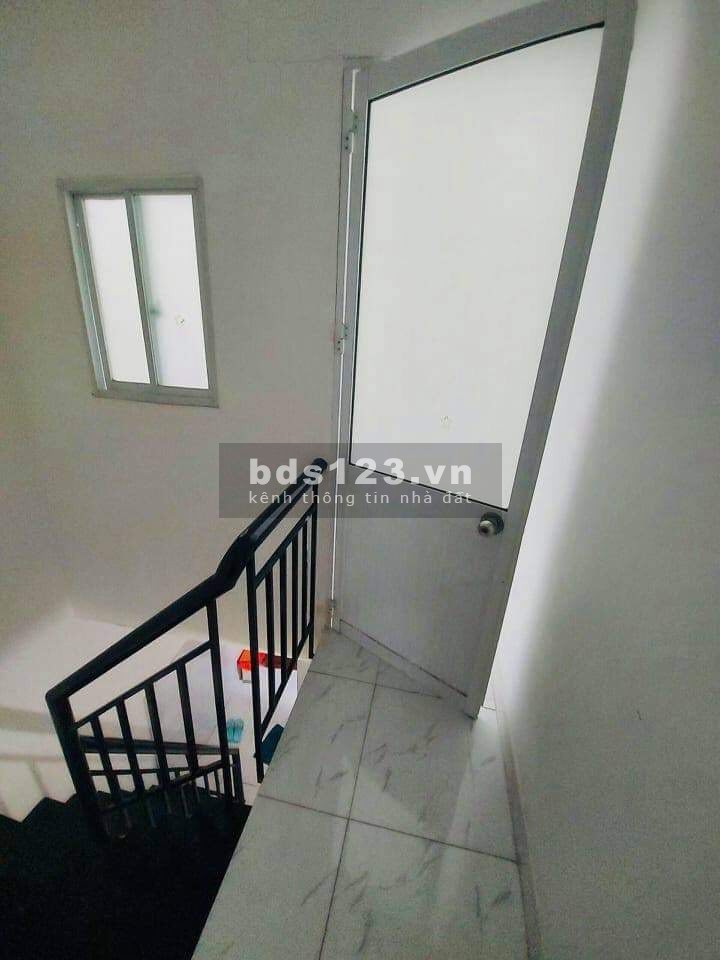 Bán nhà nguyên căn Quang Trung dt 18m2 giá 1.99 tỷ phường 11 Gò Vấp
