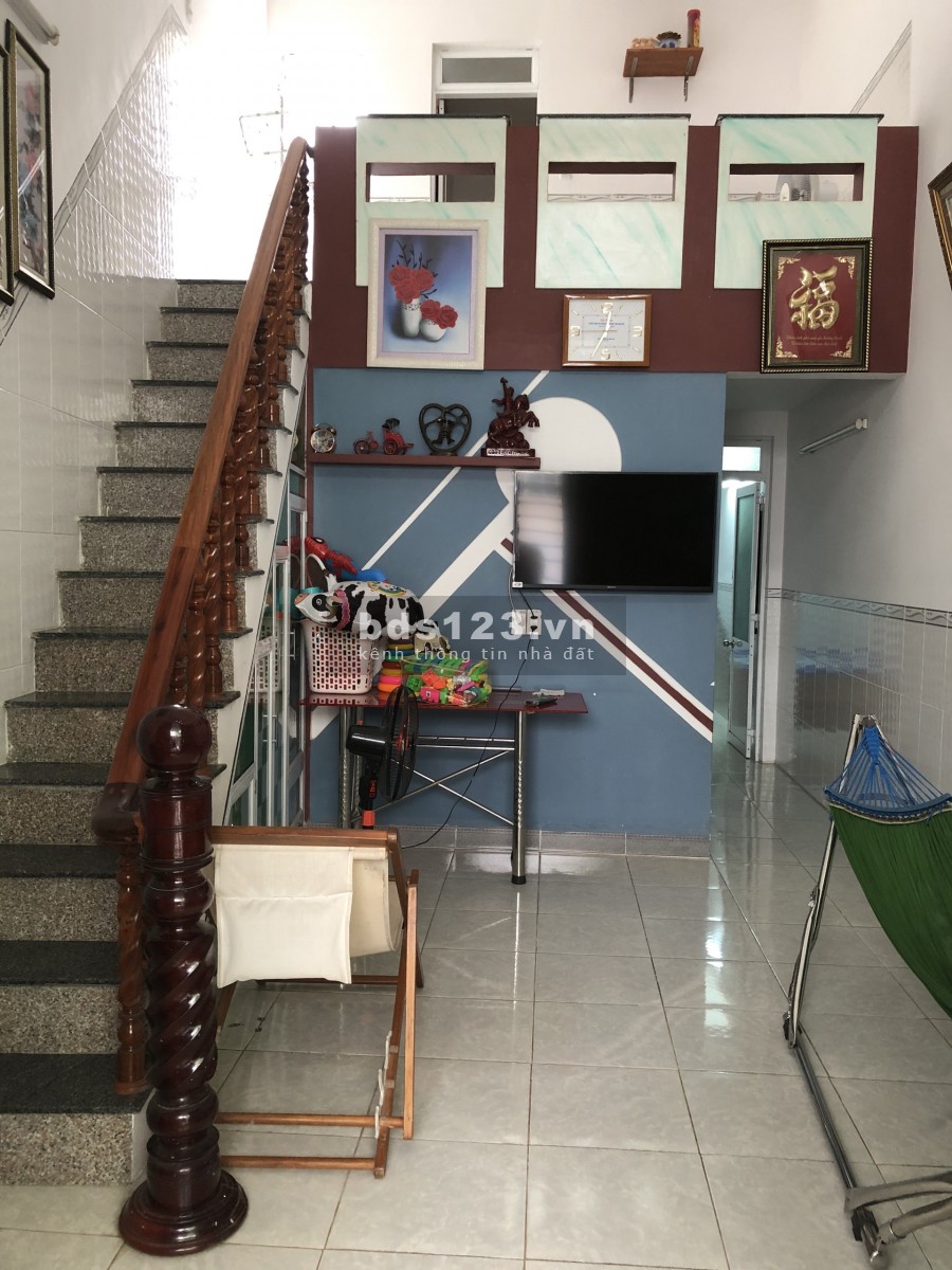 Bán nhà Phường Ghềnh Ráng, TP.Quy Nhơn gác lỡ diện tích 43m2, nở hậu
