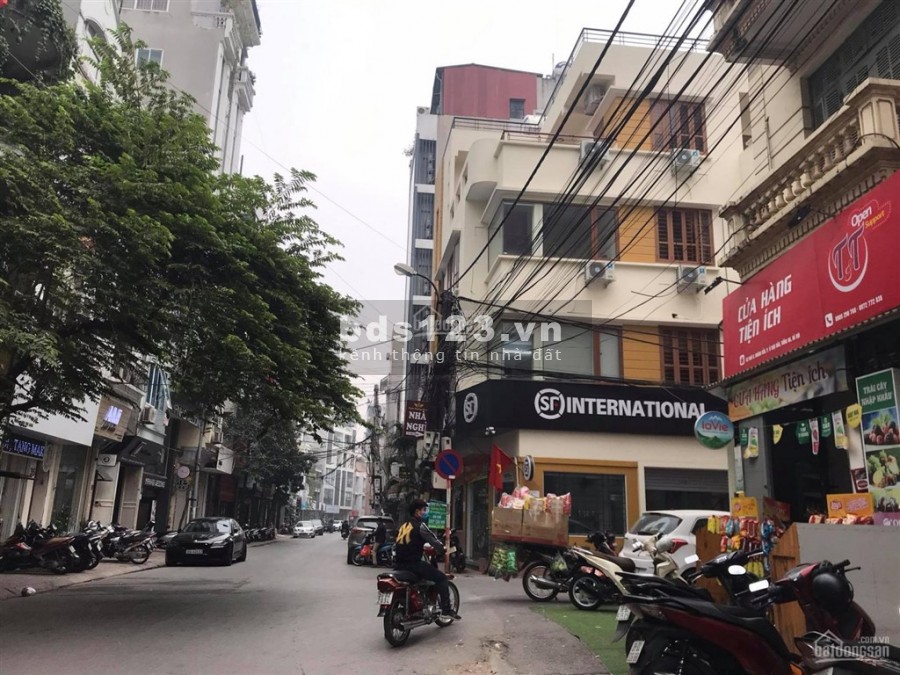 Chính chủ cần bán nhà phố nguyên căn đường Nguyễn Hy Quang, diện tích 44m2
