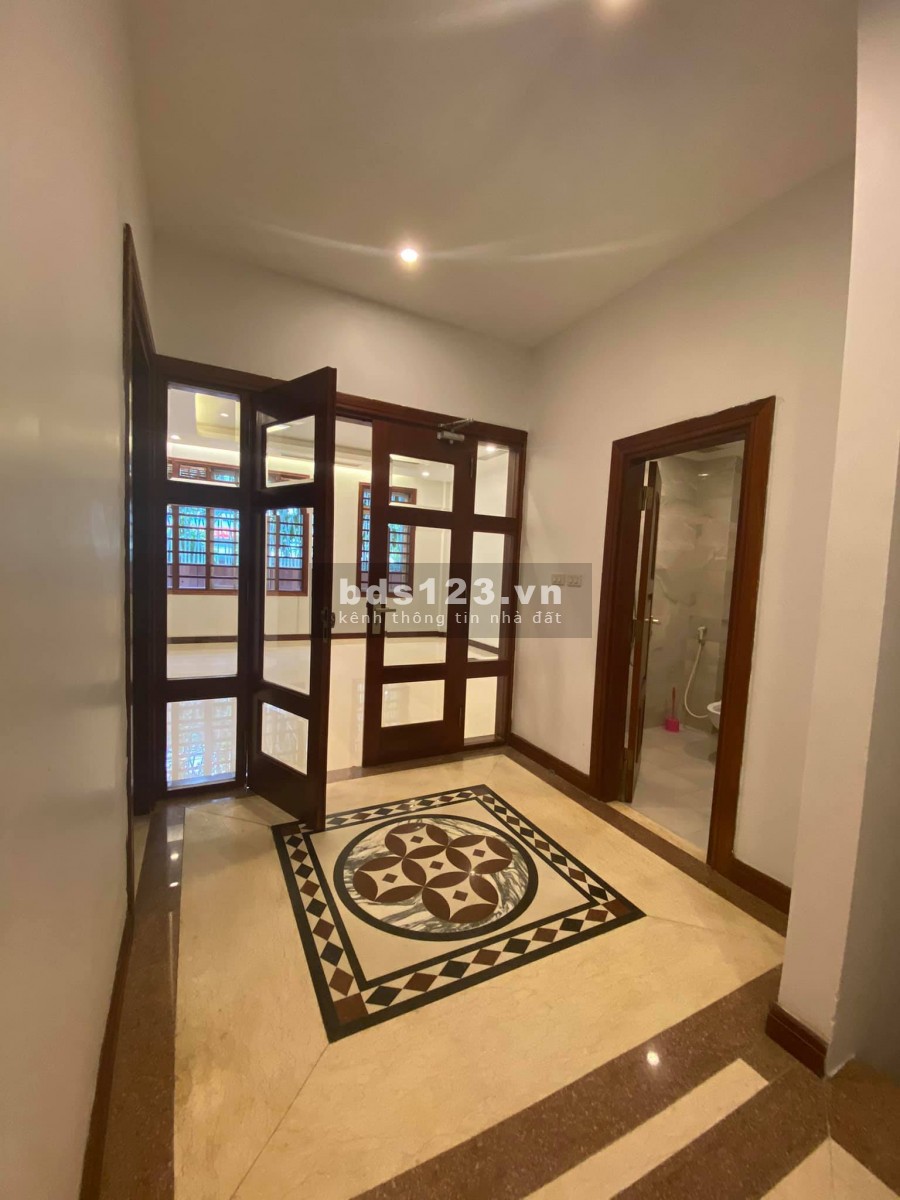 Bán nhà Hàm Nghi 90m2, 8 tầng, MT 7.2m, oto tránh, kd văn phòng,giá chào 24 tỷ