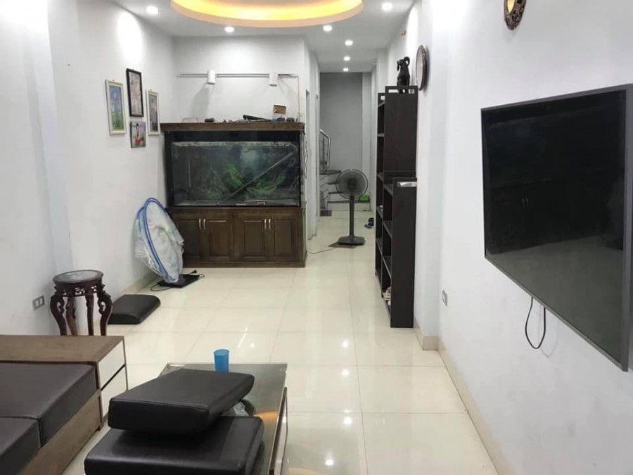 Nhỉ 6 tỉ, có ngay nhà Phân Lô ô tô vào nhà, cách phố Xã Đàn Đống Đa 20m, 39m2, 6 tầng, thang máy