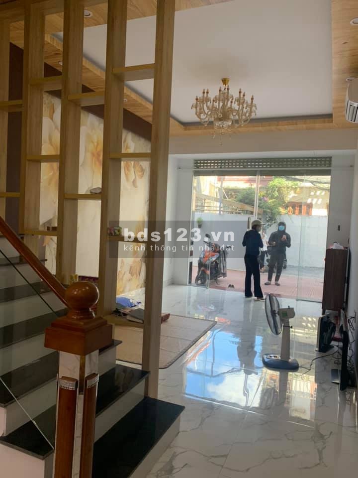 Chỉ với 3,32 tỷ, sở hữu nhà 4 tầng Ngõ Lửa Hồng, Lê Chân Nhà gần như mới, xây hiện đại cực đẹp