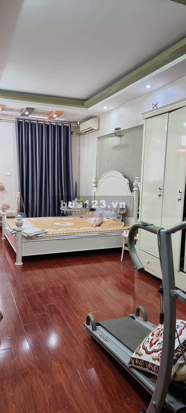 Bán nhà nguyên căn Kim Ngưu, diện tích sử dụng 38m2, 5 tầng, mặt tiền 3,5m giá 4tỷ