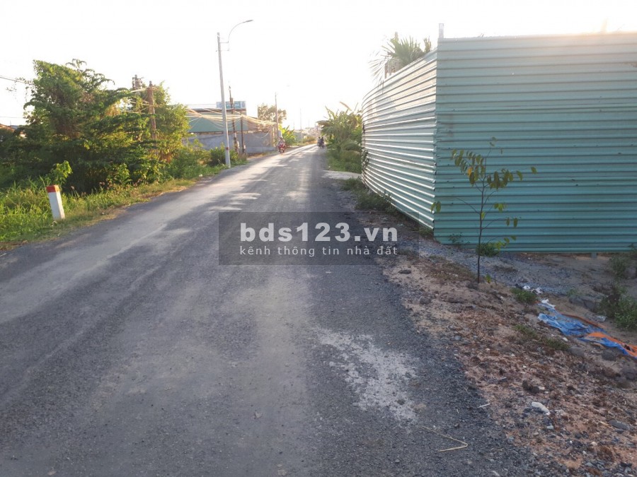 Bán Lô đất 260m2 giá 869 Triệu đồng – kế bên UBND Xã Diên Đồng