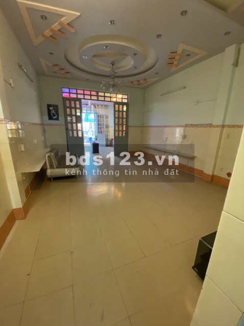 Bán nhà nguyên căn đường Nguyễn Văn Quá, diện tích 4.95mx16m,…