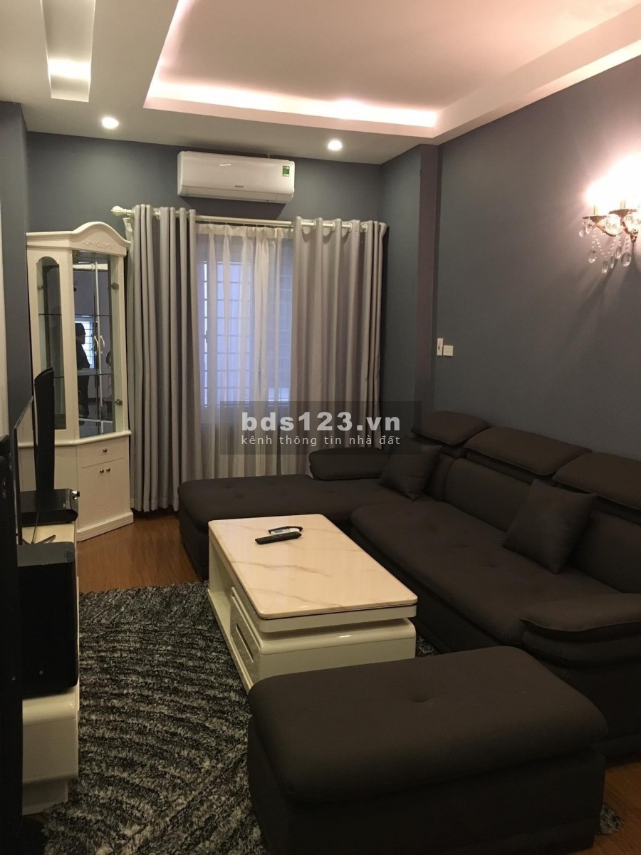 Bán nhà Định Công. Tặng nội thất xịn. 30mx5 tầng giá chỉ 3 tỷ có thương lượng sâu