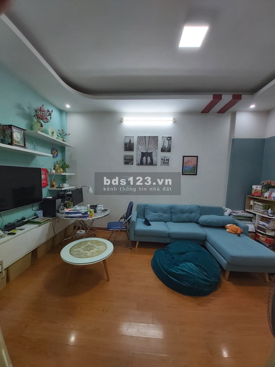 Nhà đẹp ở luôn Quận Thanh Xuân, 5 tầng dt 48m2, mt khủng, giá nhỉnh 4 tỷ