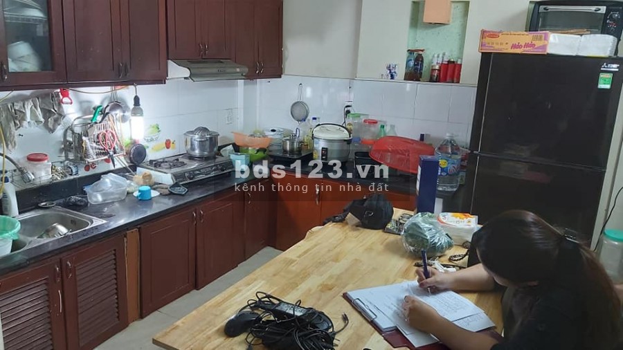 Bán nhà riêng mặt ngõ thông, ô tô tránh, cuối phố Lĩnh Nam, 30m ra phố, 32m2, 4 tầng, giá 3 tỷ