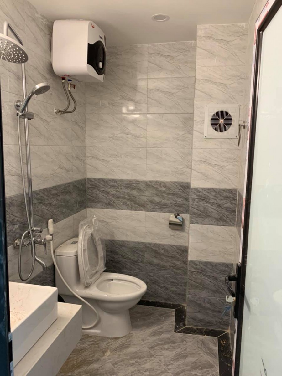 Bán nhà Tân Mai – Hoàng Mai, Ô tô tránh, Kinh Doanh, 40m2 x 5 tầng, Giá chỉ 6.6 tỷ